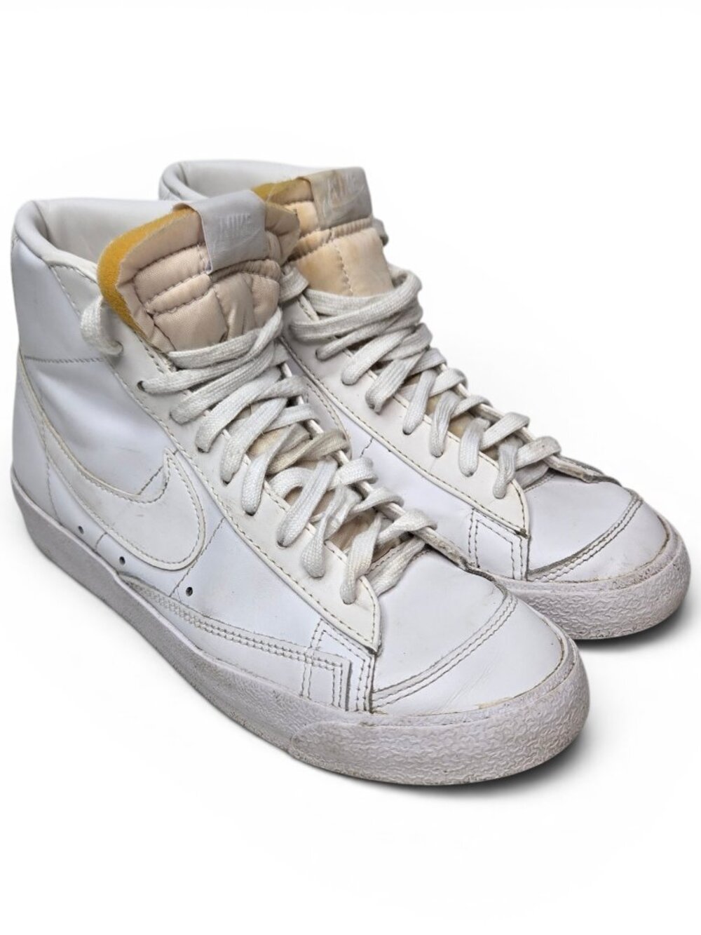 Nike Blazer Mid 77 Sneakers Womens White Leather Streetwear 8.5